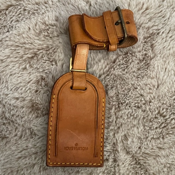 Louis Vuitton Luggage Tag and Poignet - Picture 1 of 6
